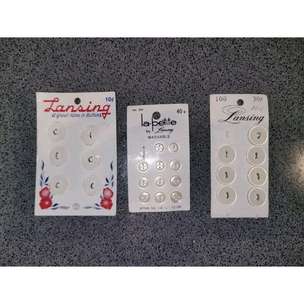 Vintage White Button Lot Lansing & Le Chic Plastic Sewing Notions NOS Cards